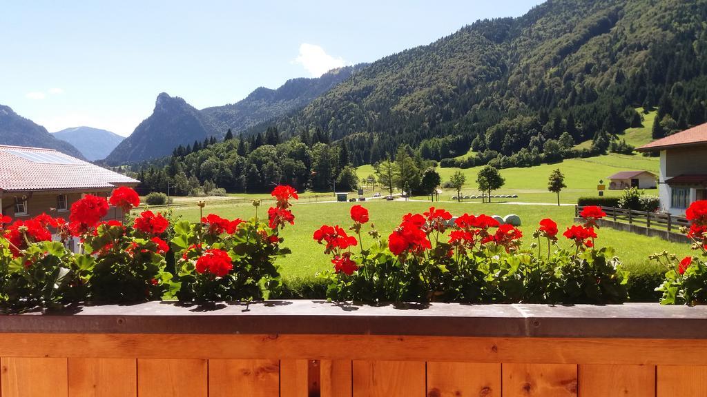Ferienwohnung Mit Bergblick Unterammergau Dış mekan fotoğraf